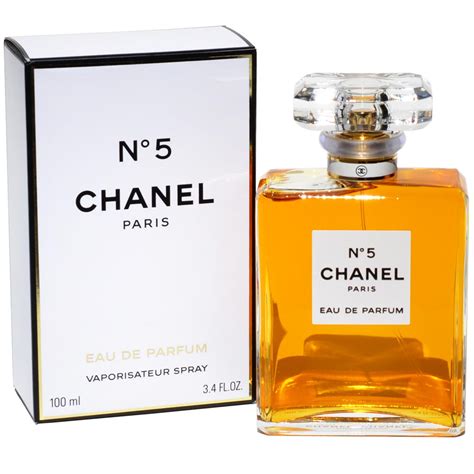 nước hoa chanel no 5.